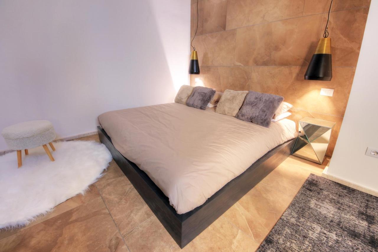 Urban Central Suites Cagliari Exterior foto