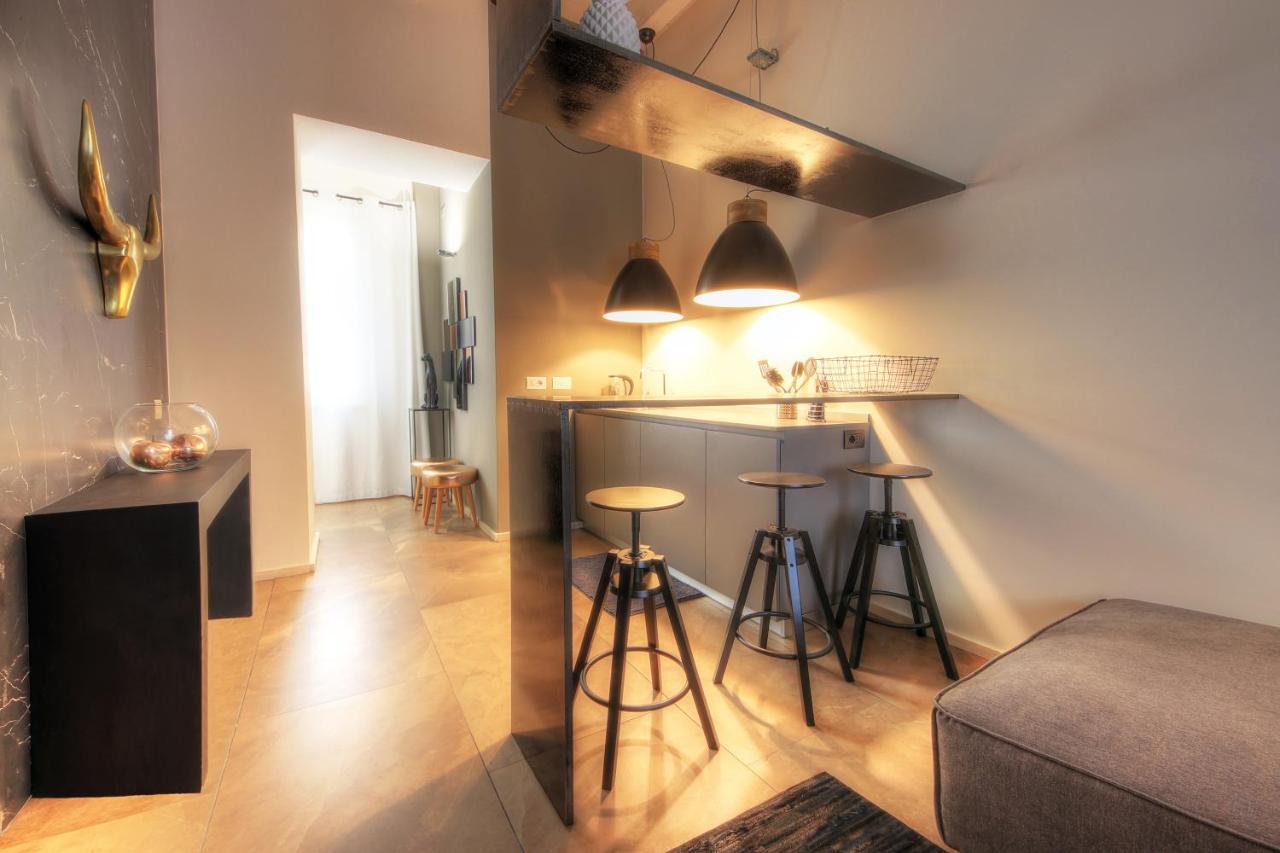 Urban Central Suites Cagliari Exterior foto